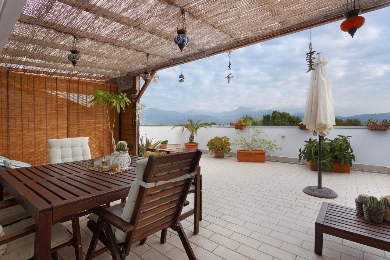 Attico Con Terrazza A Viareggio Apartman Kültér fotó